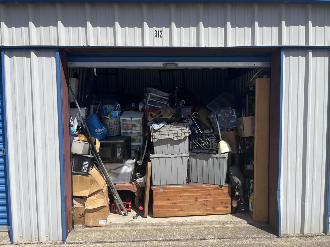 Storage Unit Auction in Tulsa, OK at Easy Stop Storage Tulsa North